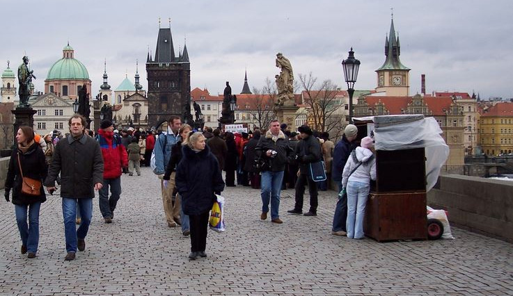 Od r. 1993 u nás turisté utrácejí třikrát víc, na turistickém ruchu Česká republika vydělává