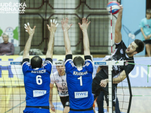 VK Jihostroj České Budějovice - Aero Odolena Voda 3:1