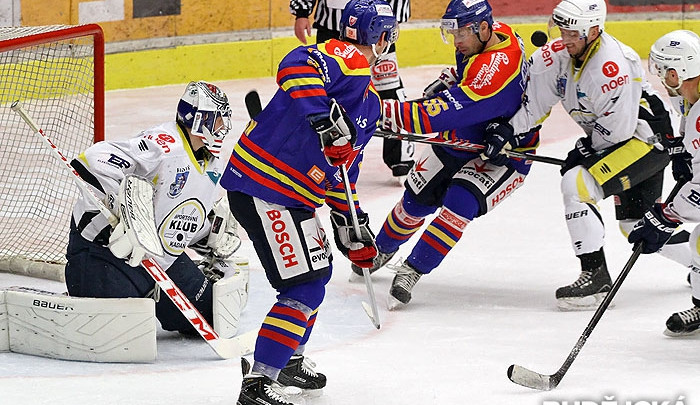 Jihočeši mají co napravovat. Kadaň v této sezoně porazili pouze jednou, a to navíc až při nájezdech