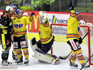 Domácí reklamují, že branku dosáhla Kadaň rukou. Měli pravdu