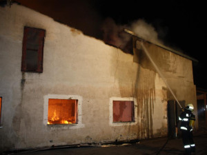 Požár truhlárny v Haklových Dvorech