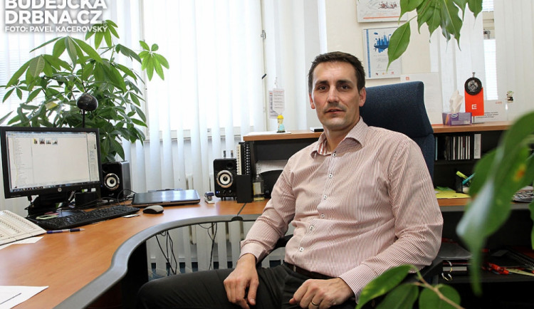 Ředitel Jaderné elektrárny Temelín Bohdan Zronek ve své pracovně