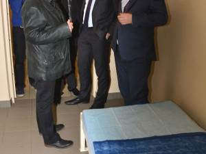 Němeček si prohlédl i protialkoholní záchytnou stanici, která se v areálu záchranné služby nachází