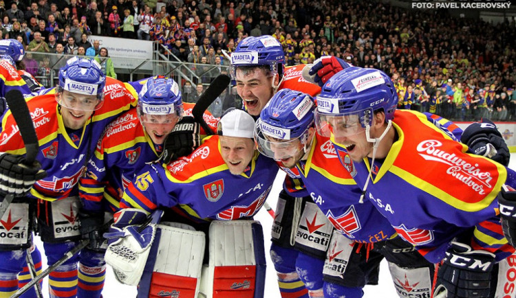 Motoráci slaví postup do extraligové baráže