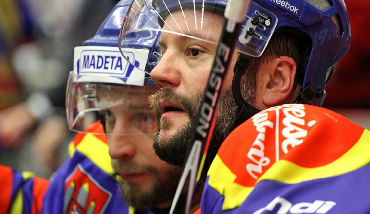 I proti Olomouci bude největší tíha odpovědnosti ležet na dvojici Straka - Nouza