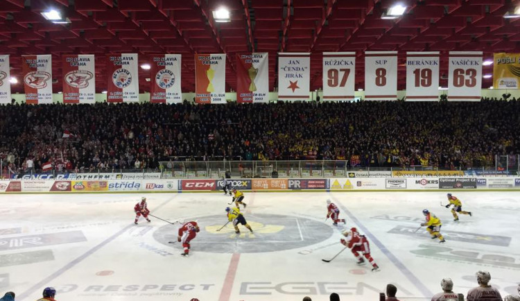 Motor vyhrál v Praze 3:1 a posunul se na třetí místo