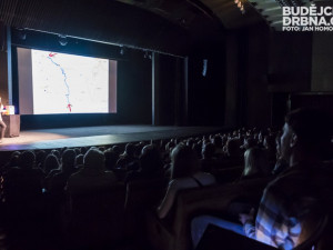 Ladislav Zibura vyprávěl divákům v DK Metropol o cestě do Jeruzaléma