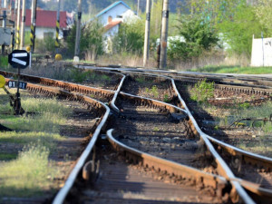 Další lidský život si v neděli vyžádala železniční trať u Veselí