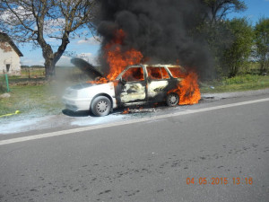 Požár vozidla u Bálkovy Lhoty