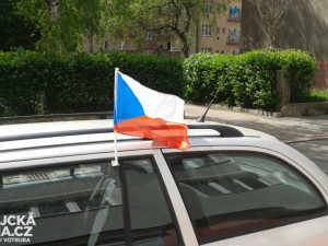 České vlajky v centru Budějc