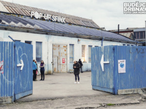 11:55 - Střepy a chlebíčky