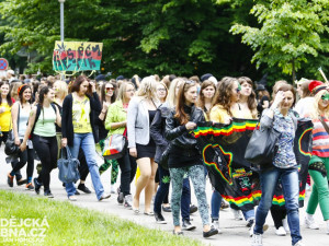 Průvod Budějovického Majálesu 2015