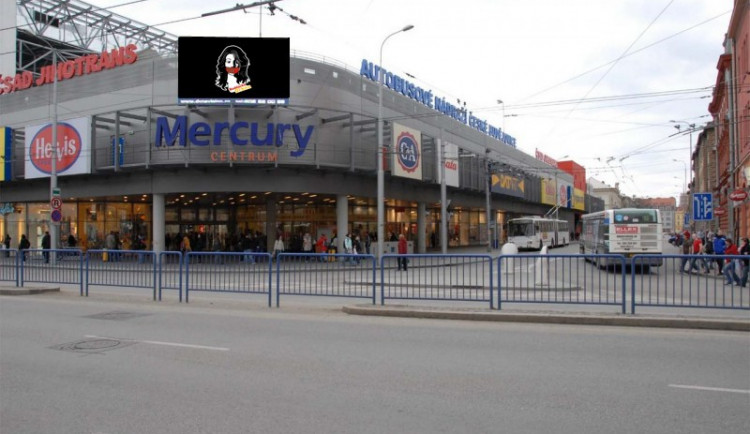 Křižovatka Žižkovy ulice s Nádražní ulicí