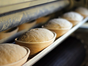 Chléb Penam před pečením