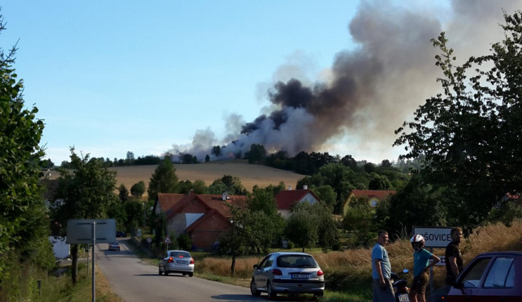 Strakoničtí hasiči zažili pernou neděli, nejvíce práce na ně čekalo v Nišovicích