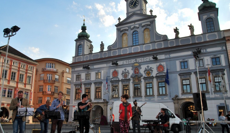 Tarapaca jazz vnesli do centra Budějc atmosféru přímořských měst