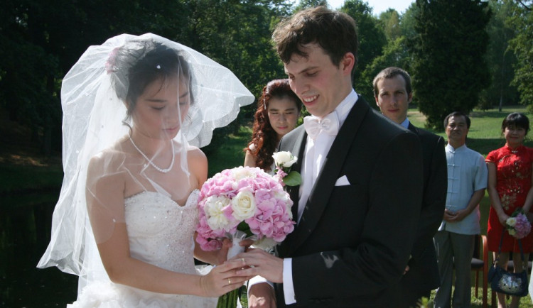 Fotografie novomanželů