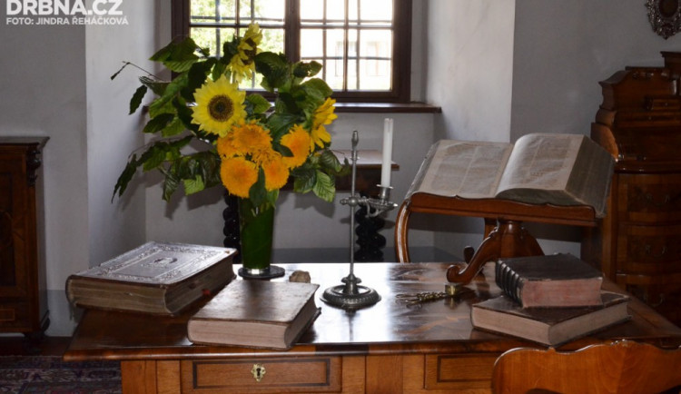 Klášter v plamenech