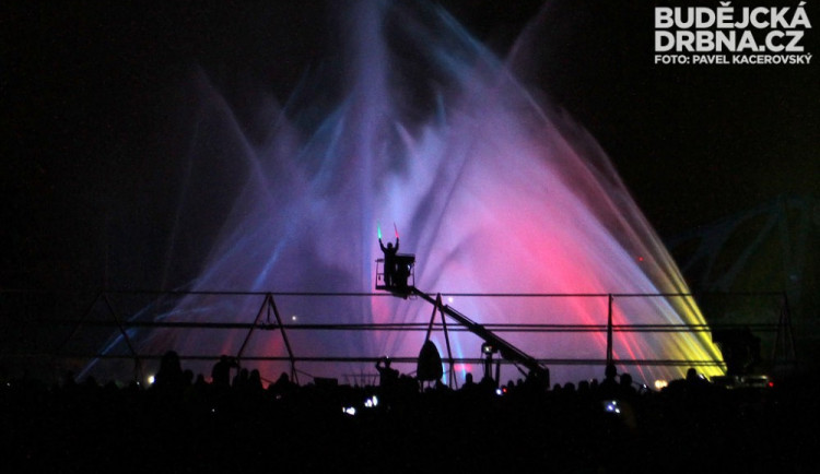 Vltava žije se blíží na budějckou náplavku, tentokrát můžete být přímo součástí audiovizuální show