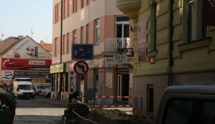 Křížení ulic Jírovcova a Riegerova