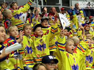 Malí motoráci dostali před utkáním A týmu nové dresy