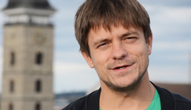 Jiří Mádl: Točí, režíruje, píše scénáře a podniká