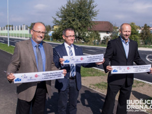 Slavnostní otevření zanádražní komunikace