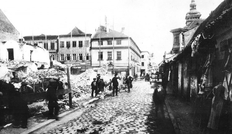 List Budivoj v roce 1909: Staré masné krámy jsou velikou ostudou našeho města