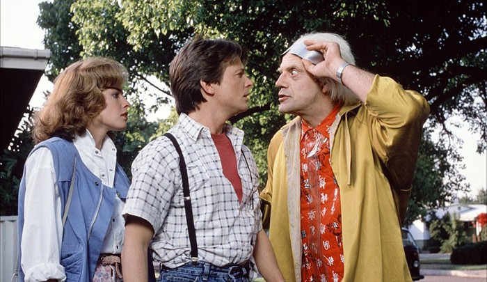 GLOSA: Uteklo to jako voda... Dnešek je dnem, kdy Marty McFly přicestoval do budoucnosti