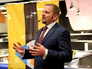 V Českých Budějovicích bude besedovat Vít Jedlička, prezident Liberlandu