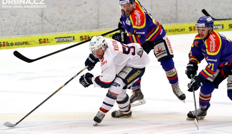 Lukáš Květoň ještě v drsu Pirátů Chomutov