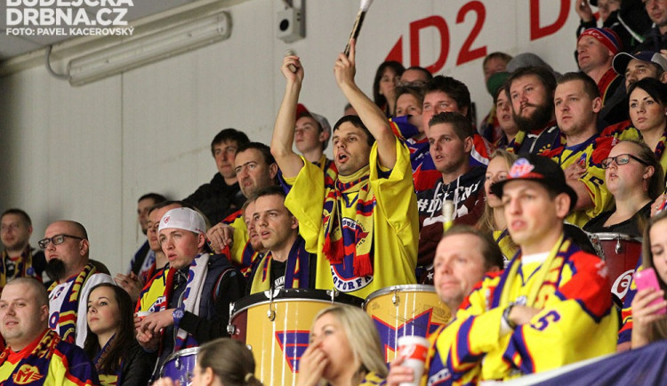 Fanoušci v Budvar Aréně