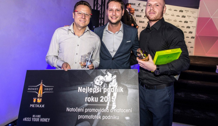 Dance bar Paradox oslaví 5 let fungování. Dostal krásný dárek - ocenění Nejlepší klub roku 2015