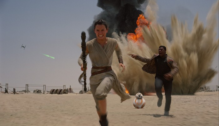 RECENZE: Nové Star Wars chvílemi připomínají remake. Nejvíce zapůsobí na nostalgiky