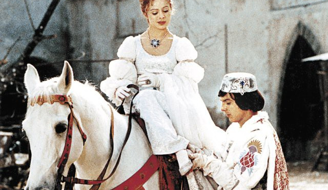 Tři oříšky pro Popelku