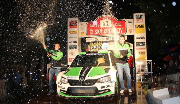 Vítězové 43. ročníku Rallye Český Krumlov 2015 Jan Kopecký a Pavel Dresler