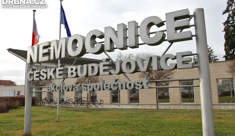 Nejstarší budova nemocnice bude opět po letech využita. Přestěhuje se do ní oddělení psychiatrie