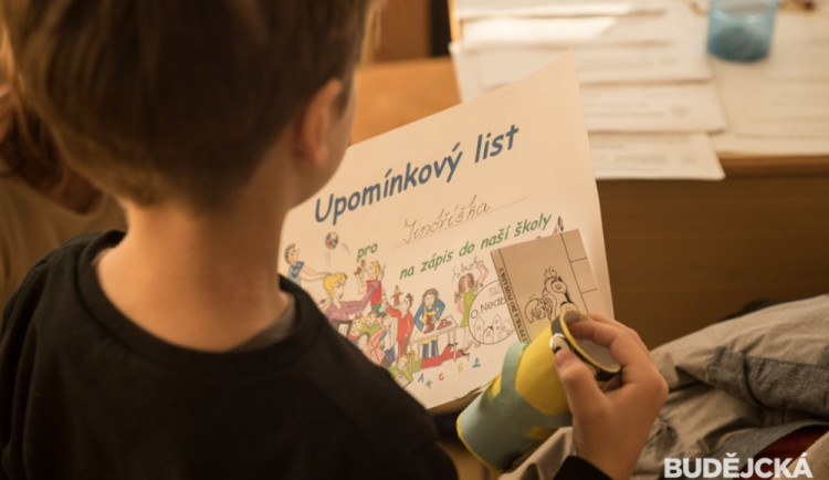 Zápis do prvních tříd