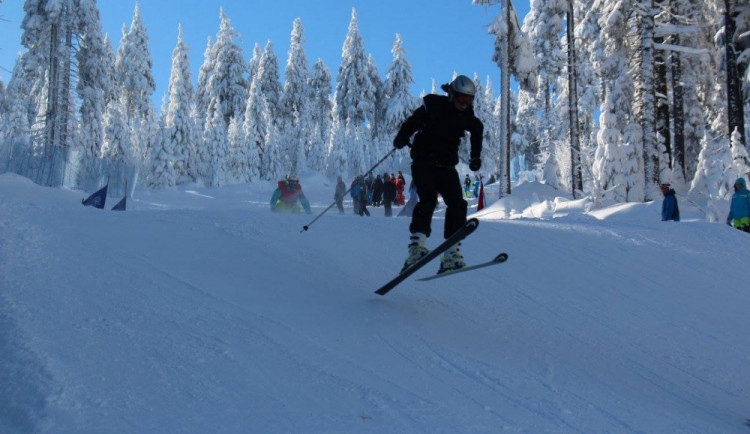 Skicross na Olympiádě dětí a mládeže