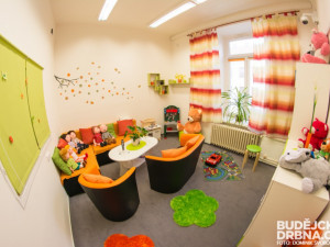 Výslechová místnost Policie České republiky