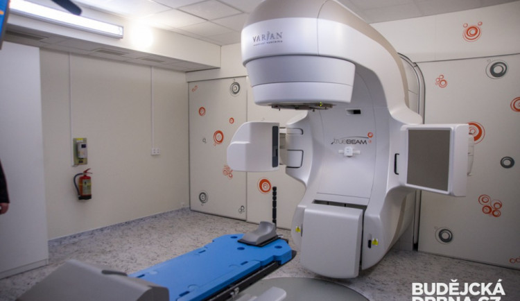 Provoz zahájen! Nemocnice České Budějovice disponuje dvěma novými lineárními urychlovači