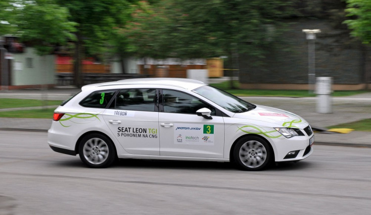 SEAT Leon ST TGI poháněný stlačeným zemním plynem