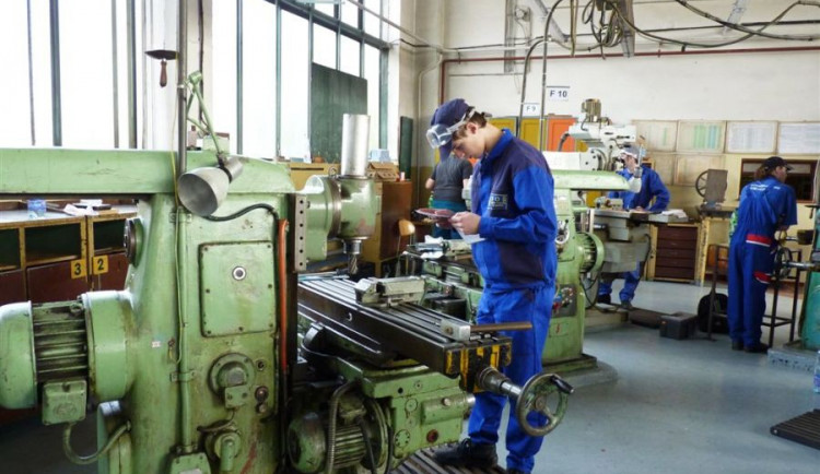 Čelit personální krizi v kovoprůmyslu lze pouze podporou technického vzdělávání