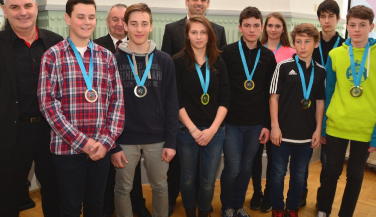 Na snímku chybí Mathias Vacek