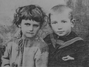 Sourozenci Božena a Jaroslav Bendovi
