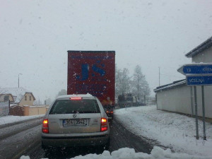 U Boršova uzavřela silnici hromadná nehoda.