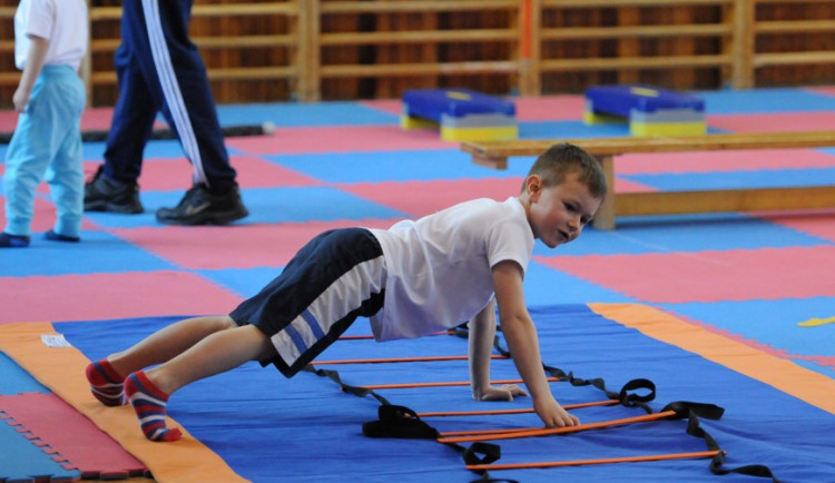 Dovednostní dráhy prověřily děti z přípravky TJ Karate