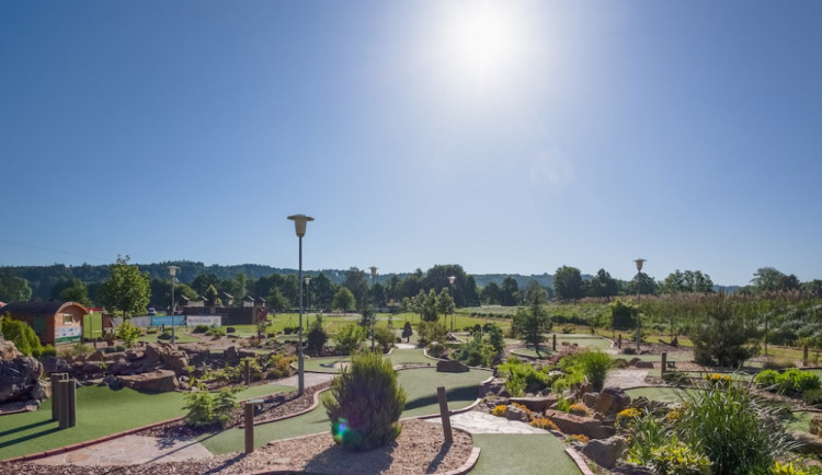 Sportovně relaxační areál v Hluboké nad Vltavou