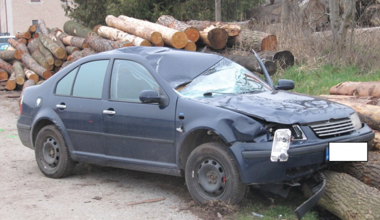 Vůz po střetu s chodcem