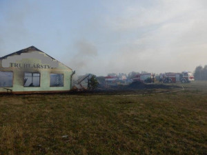Požár truhlárny ve Dvorech nad Lužnicí